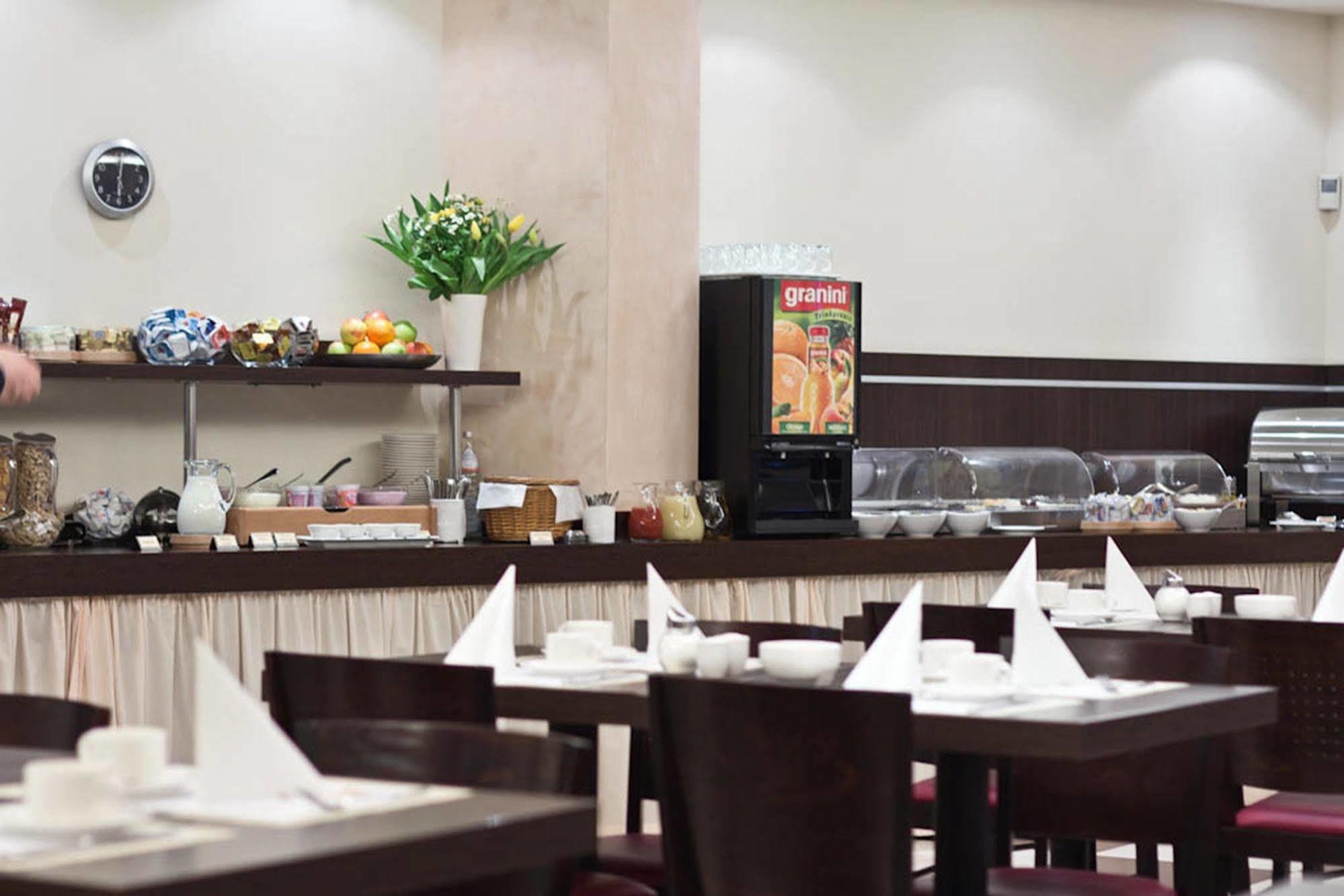 Wat De In De Buurt Brandenburger Tor? Hotel 3*